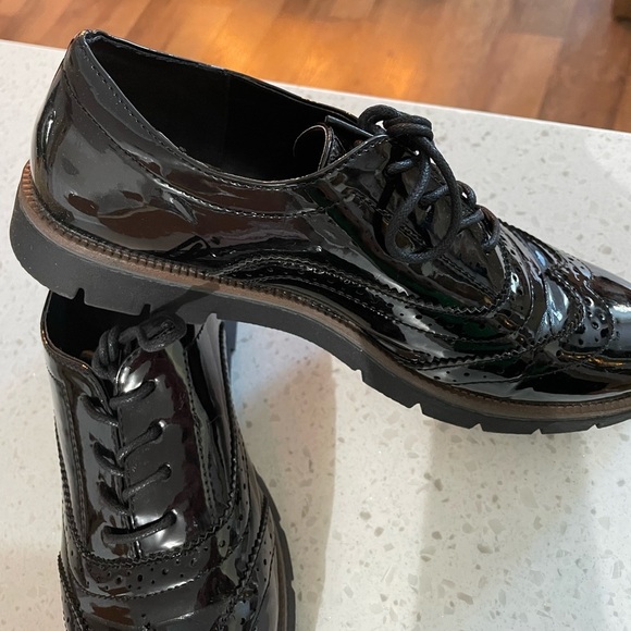 Women's Lace-Ups Derbys - patent Black Size 9 - Picture 2 of 5